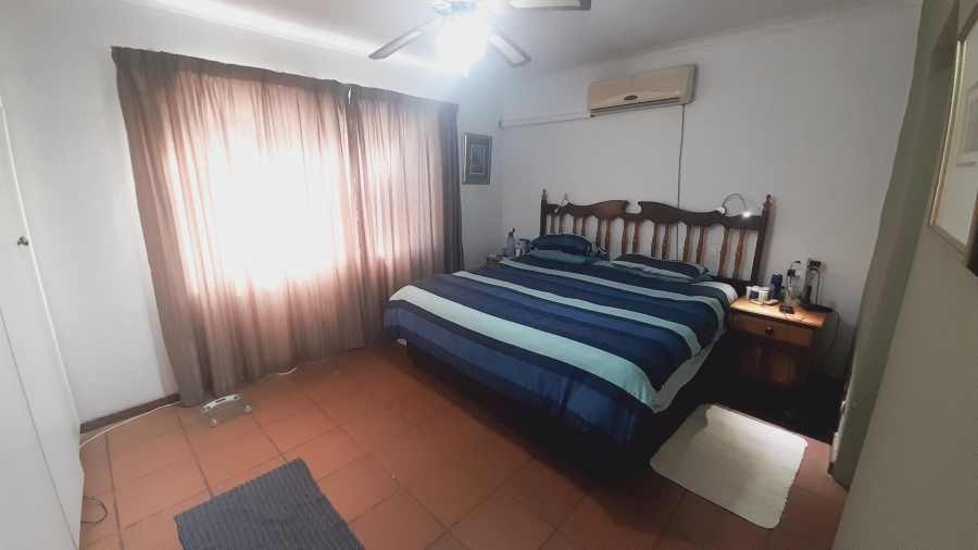 6 Bedroom Property for Sale in Kameeldrift-Wes North West